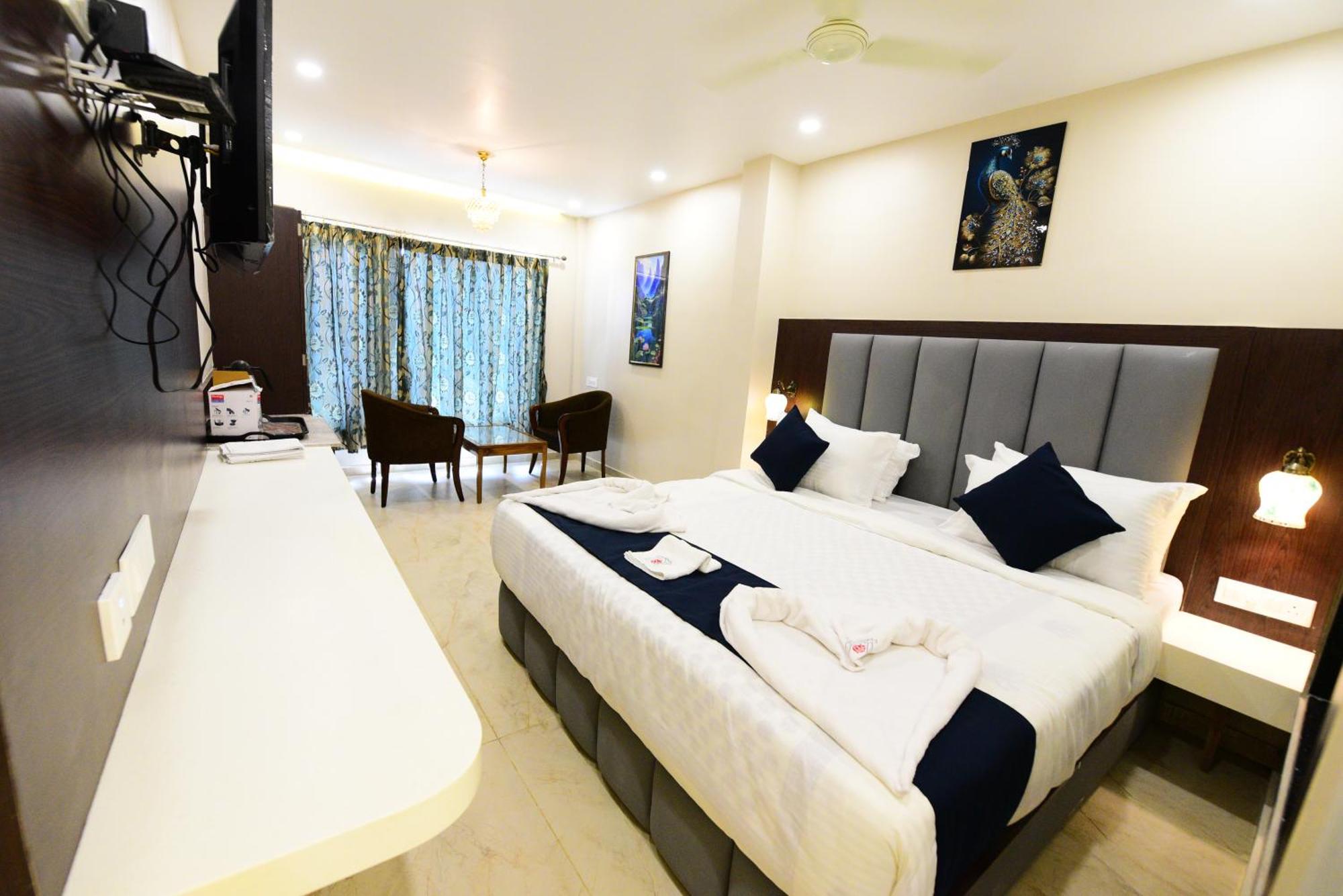 Puri Beach Resort Buitenkant foto