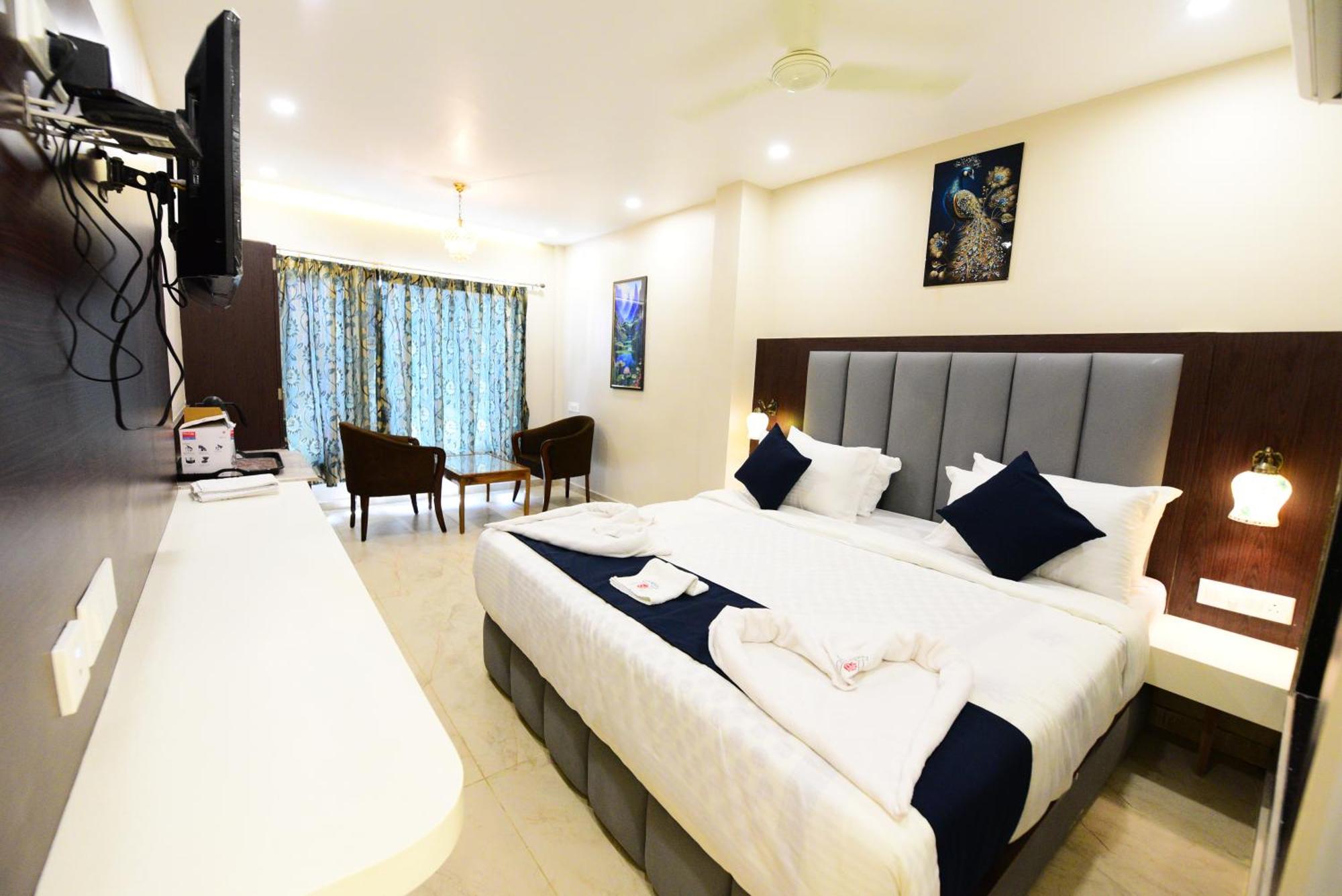 Puri Beach Resort Buitenkant foto