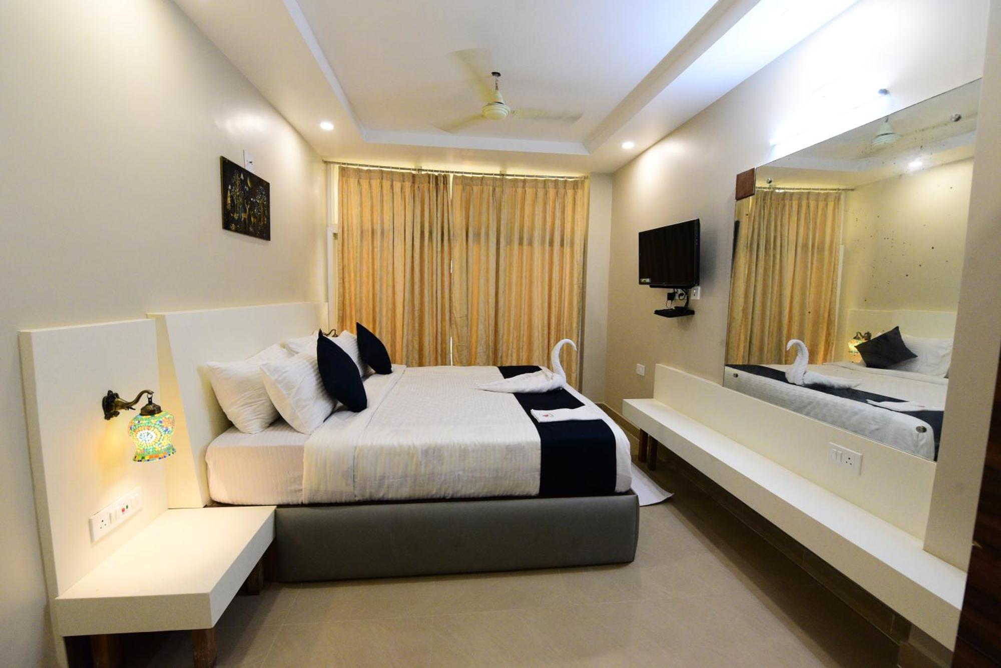 Puri Beach Resort Buitenkant foto