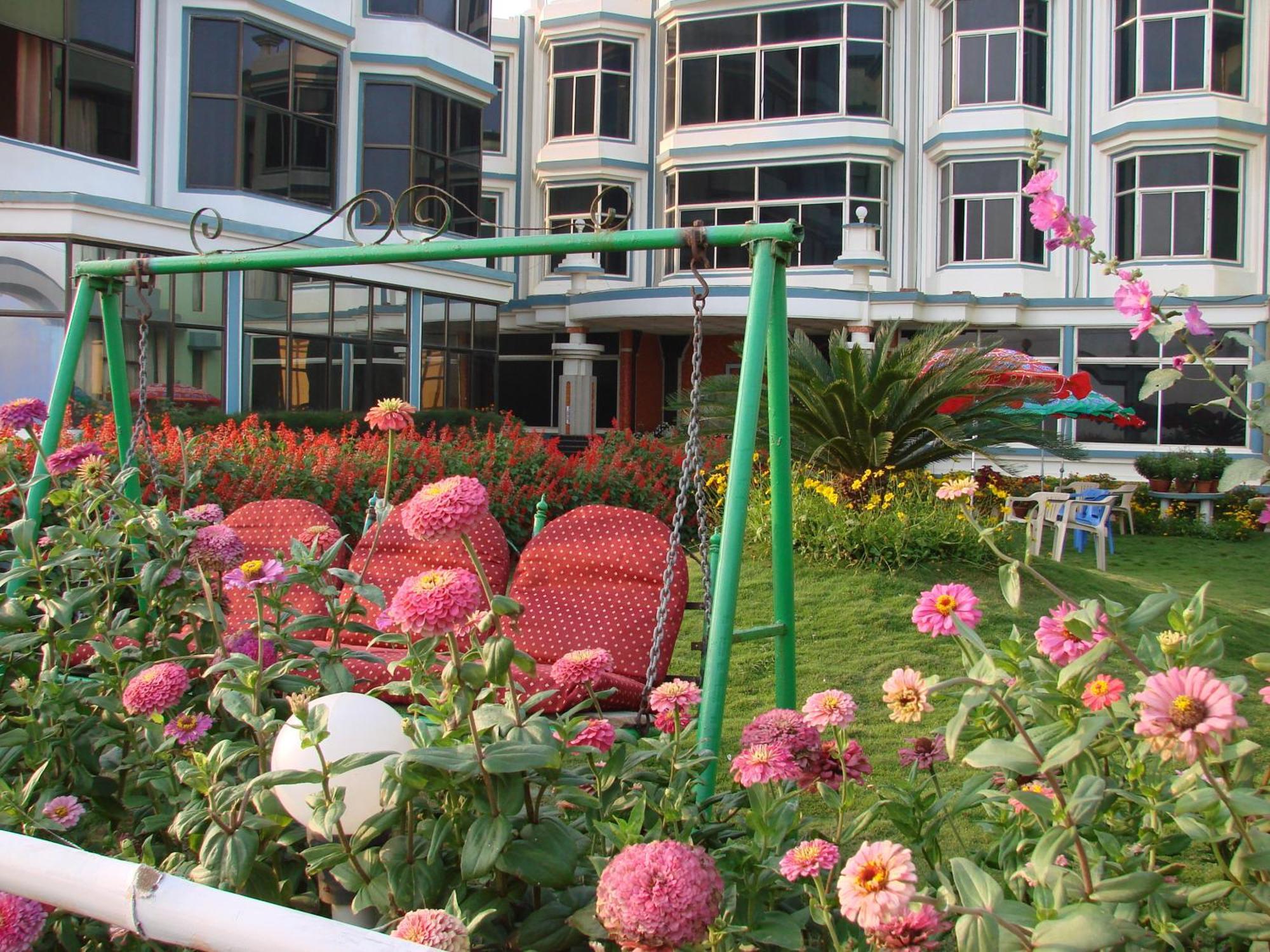 Puri Beach Resort Buitenkant foto